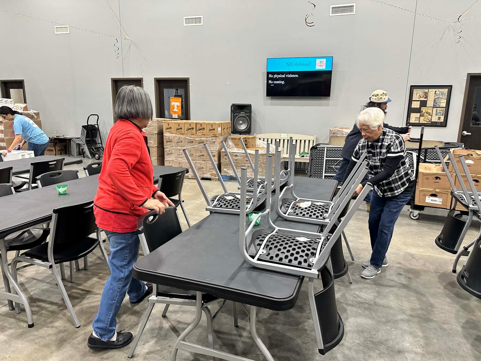 Bayanihan Volunteers at Loaves and Fishes - February 2026 Photo 4